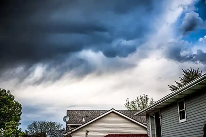 Thunderstorm clouds